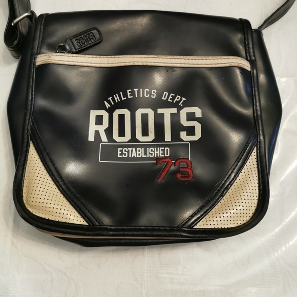 Roots Athletics 73 Navy Blue Crossbody Bag - Picture 2 of 7